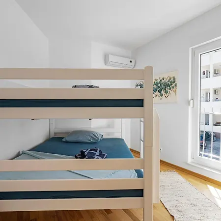 Meerblick-apartment Mit Pool Ciovo Breeze By Interhome *