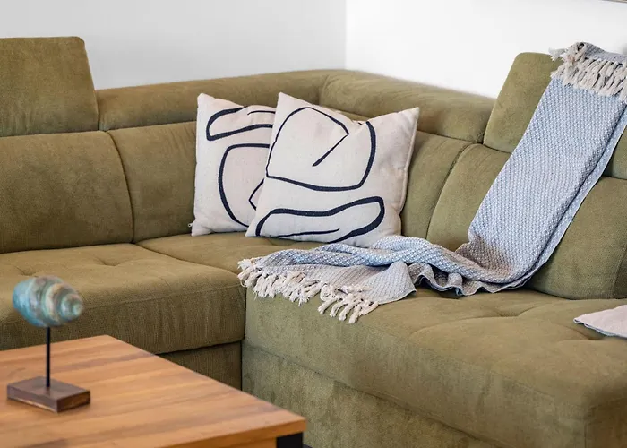 Meerblick-apartment Mit Pool Ciovo Breeze By Interhome *