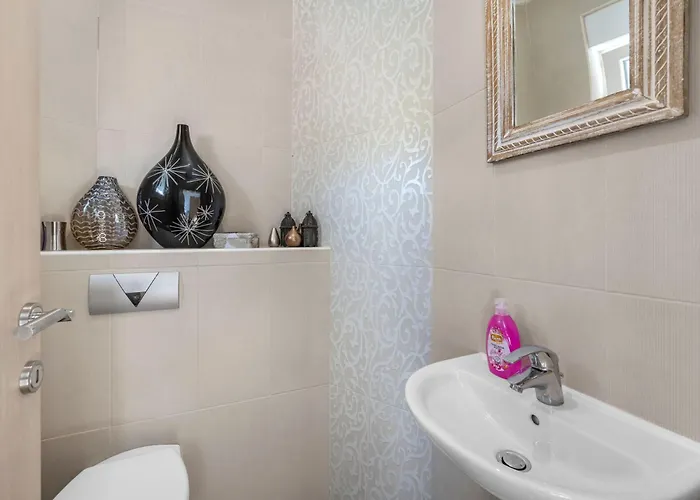 Meerblick-apartment Mit Pool Ciovo Breeze By Interhome Trogir